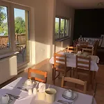 Riverside Hotel